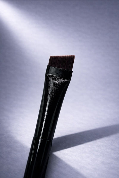 LE ANGLED BRUSH
